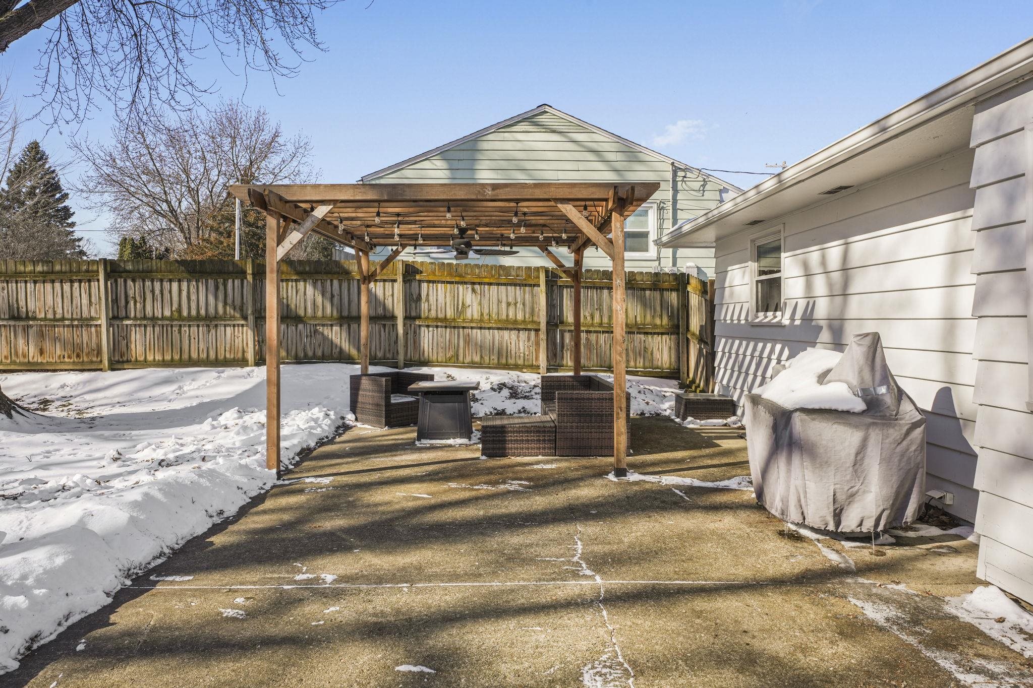 1213 Troy Drive Madison, WI 53704 - Photo 35 of 42