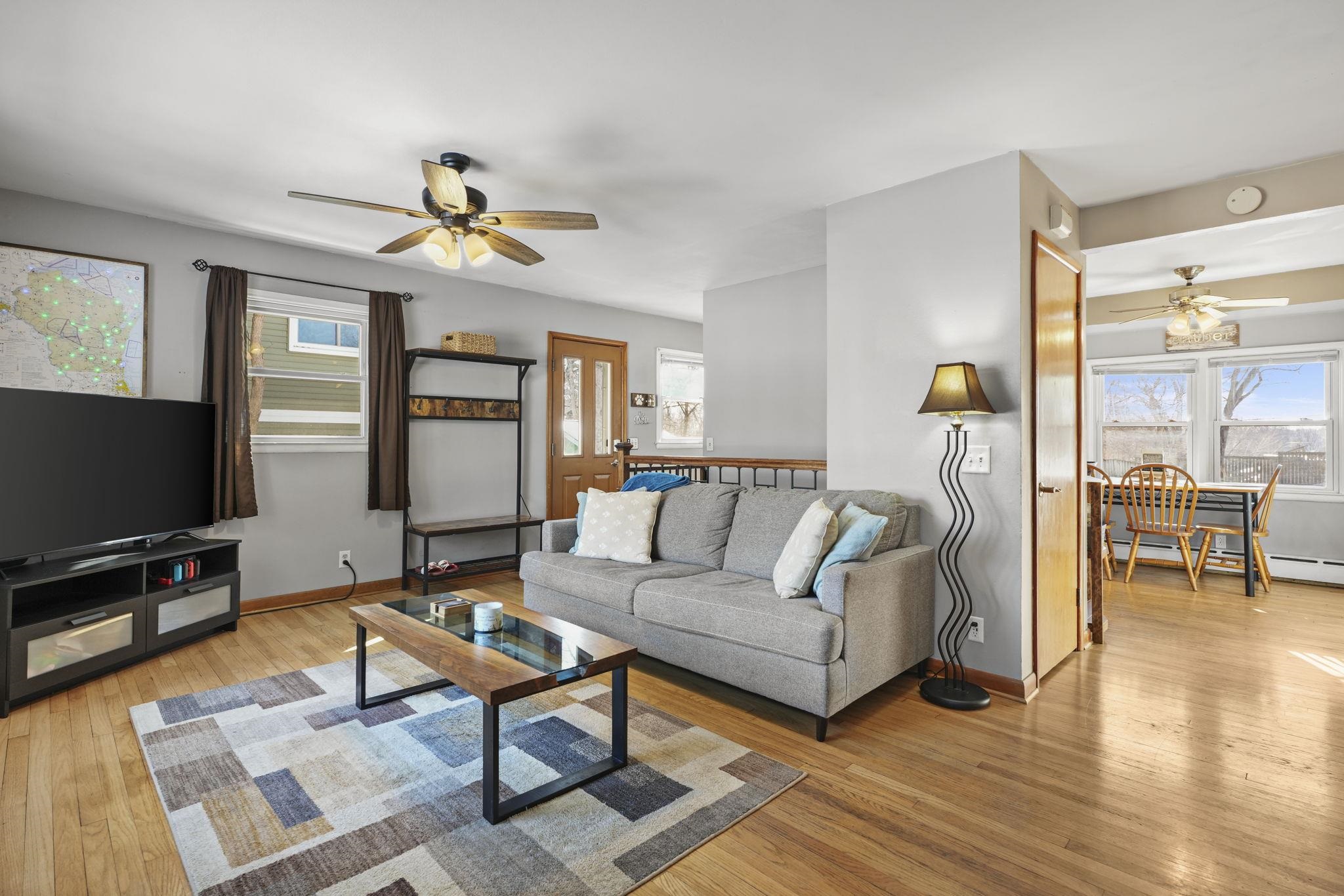 1213 Troy Drive Madison, WI 53704 - Photo 5 of 42