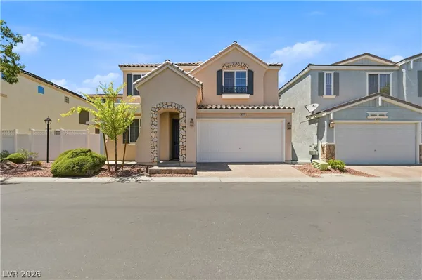 $2,000 | 8315 Hunter Brook Street, Las Vegas, NV 89139
