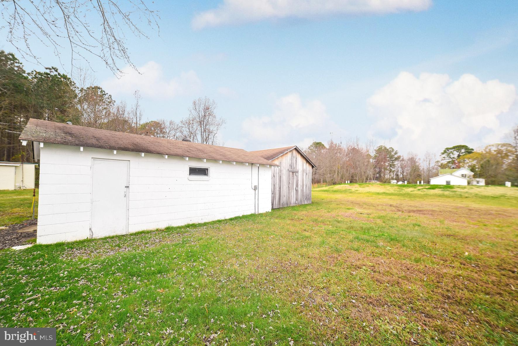 38620 Morris Point Road Abell, MD 20606 - Photo 28 of 36 Garage