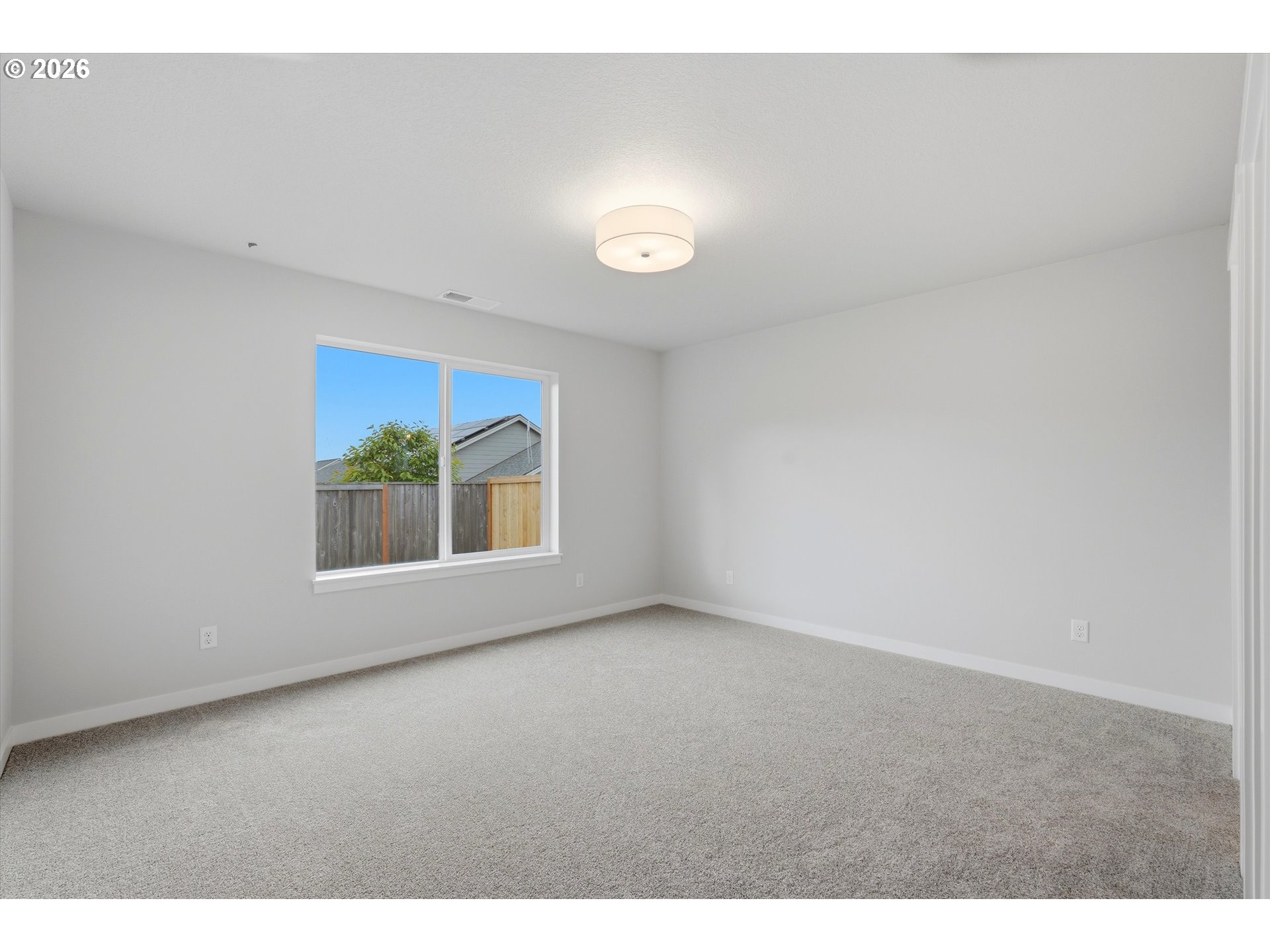 1635 Southeast Hankel Street Dallas, OR 97338 - Photo 11 of 21