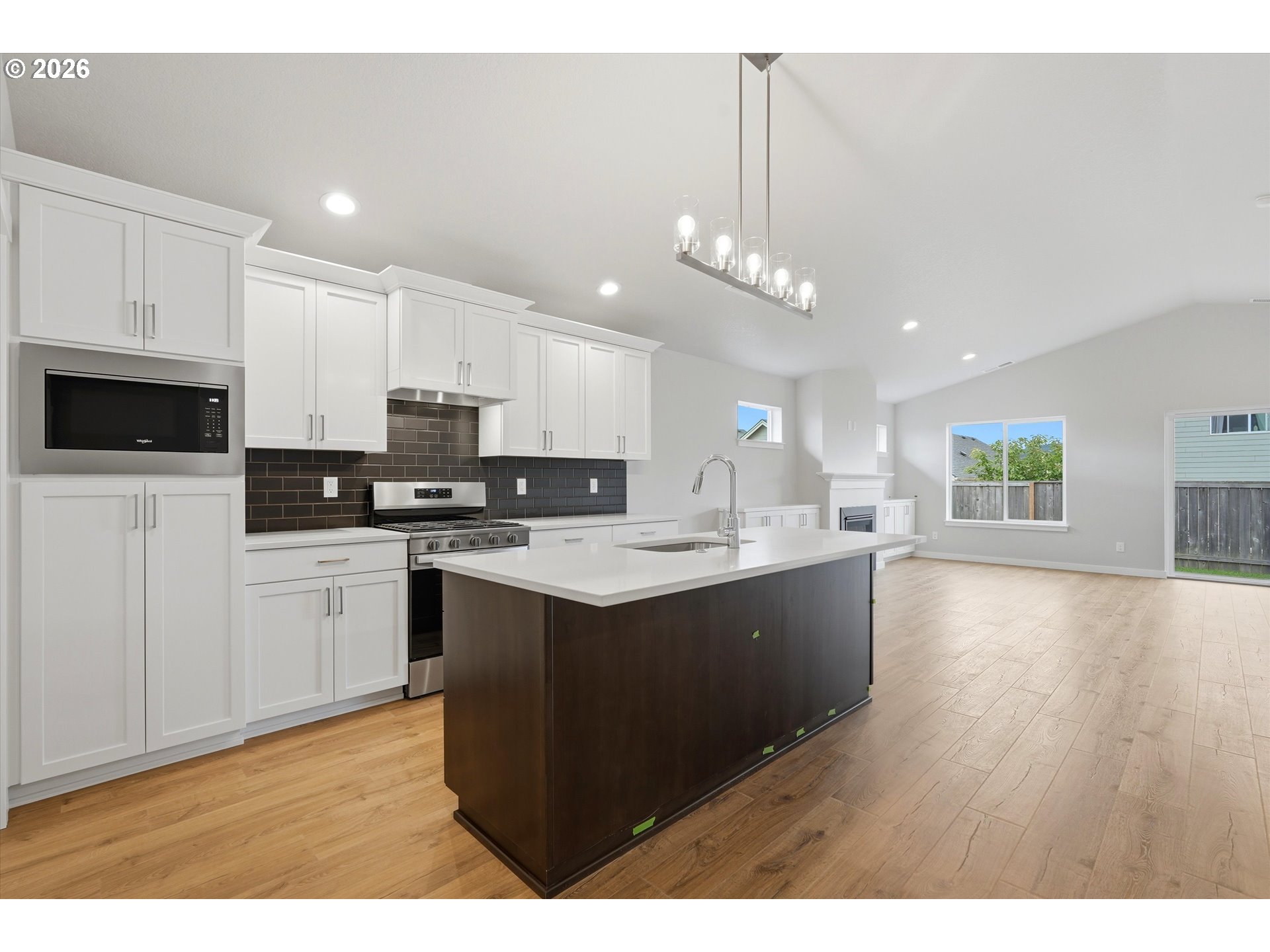 1635 Southeast Hankel Street Dallas, OR 97338 - Photo 9 of 21
