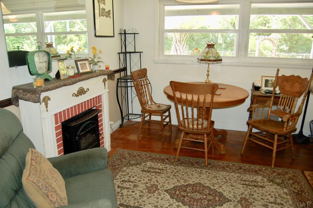 9775 North Loop Road Pensacola, FL 32507 - Photo 27 of 49 Gallery Image 27