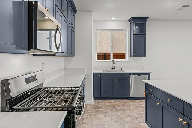 $591,990 | 820 Summerhouse Drive, Patterson, CA 95363