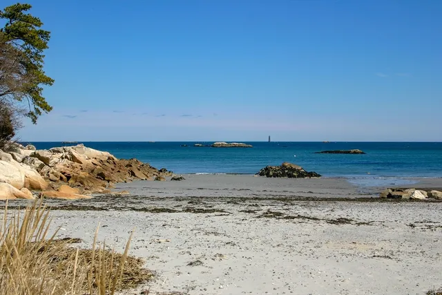 $5,000 | 94 Atlantic Avenue, Unit 1, Cohasset, MA 02025