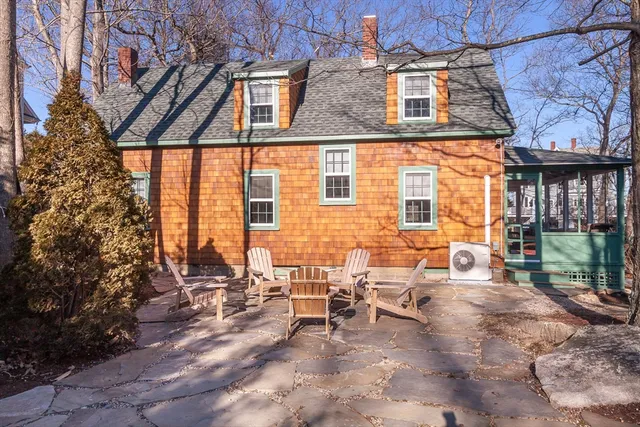 $5,000 | 94 Atlantic Avenue, Unit 1, Cohasset, MA 02025