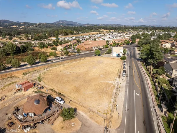 $745,000 | 11305-11405 Viejo Camino, Atascadero, CA 93422