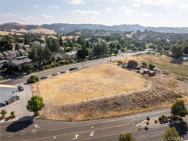 $745,000 | 11305-11405 Viejo Camino, Atascadero, CA 93422