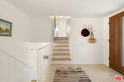 a view of an entryway