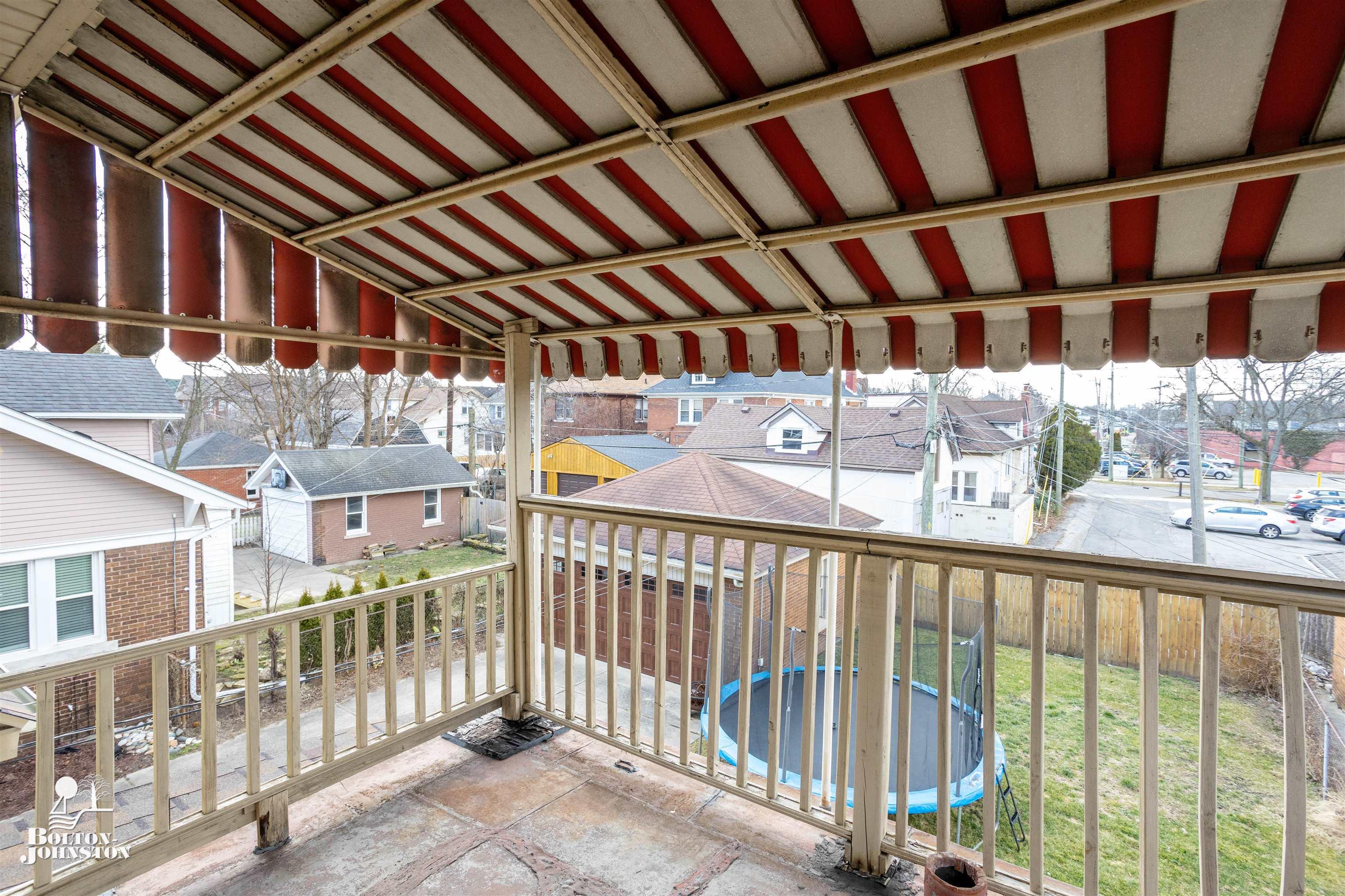 1169 Nottingham Road Grosse Pointe, MI 48230 - Photo 28 of 42 50133251-adb575e2-c70c-4237-ac9f-2bfd46fc5dcd.JPG