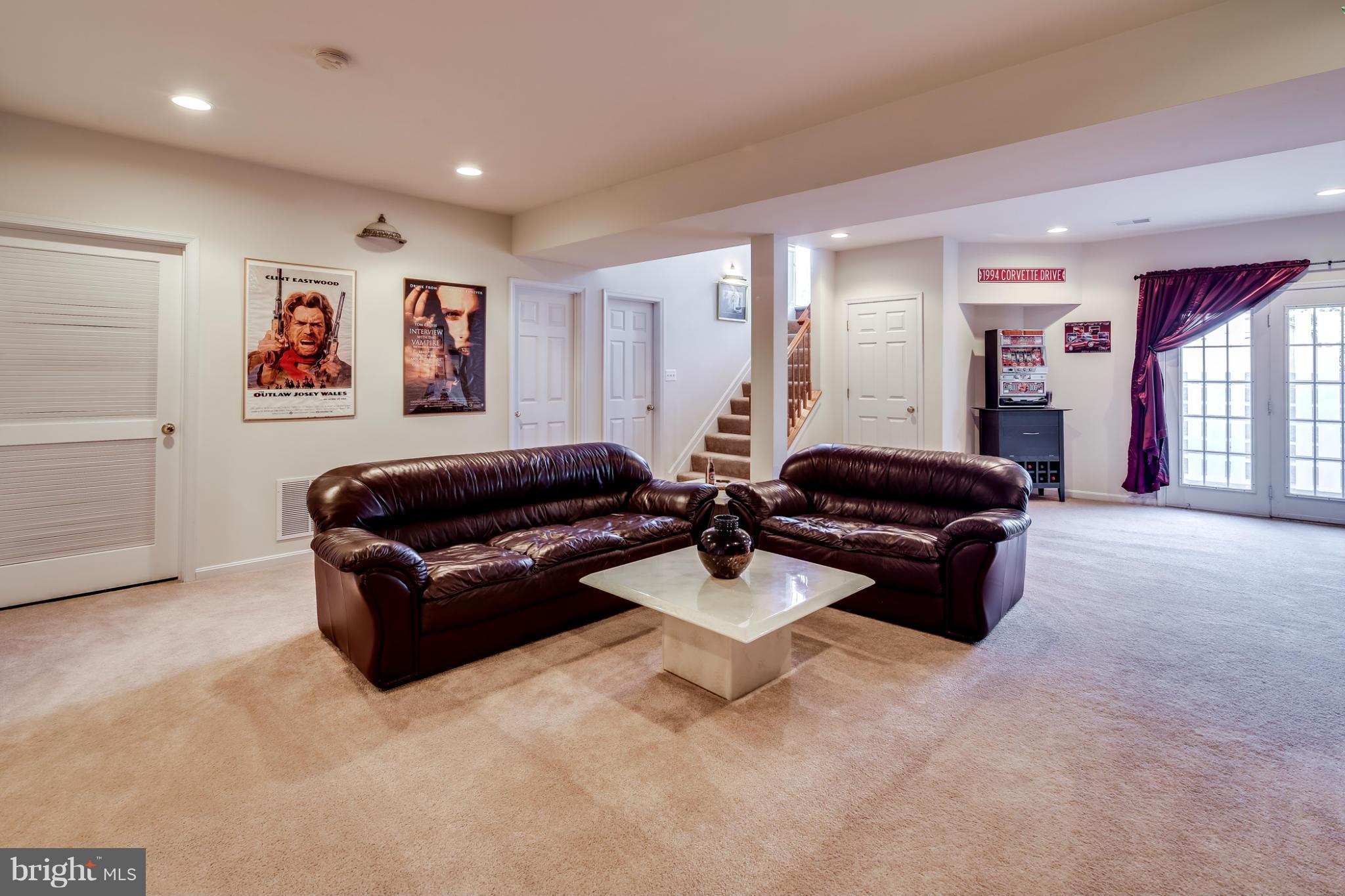 1609 Rising Ridge Road Mount Airy, MD 21771 - Photo 24 of 30 Family Room