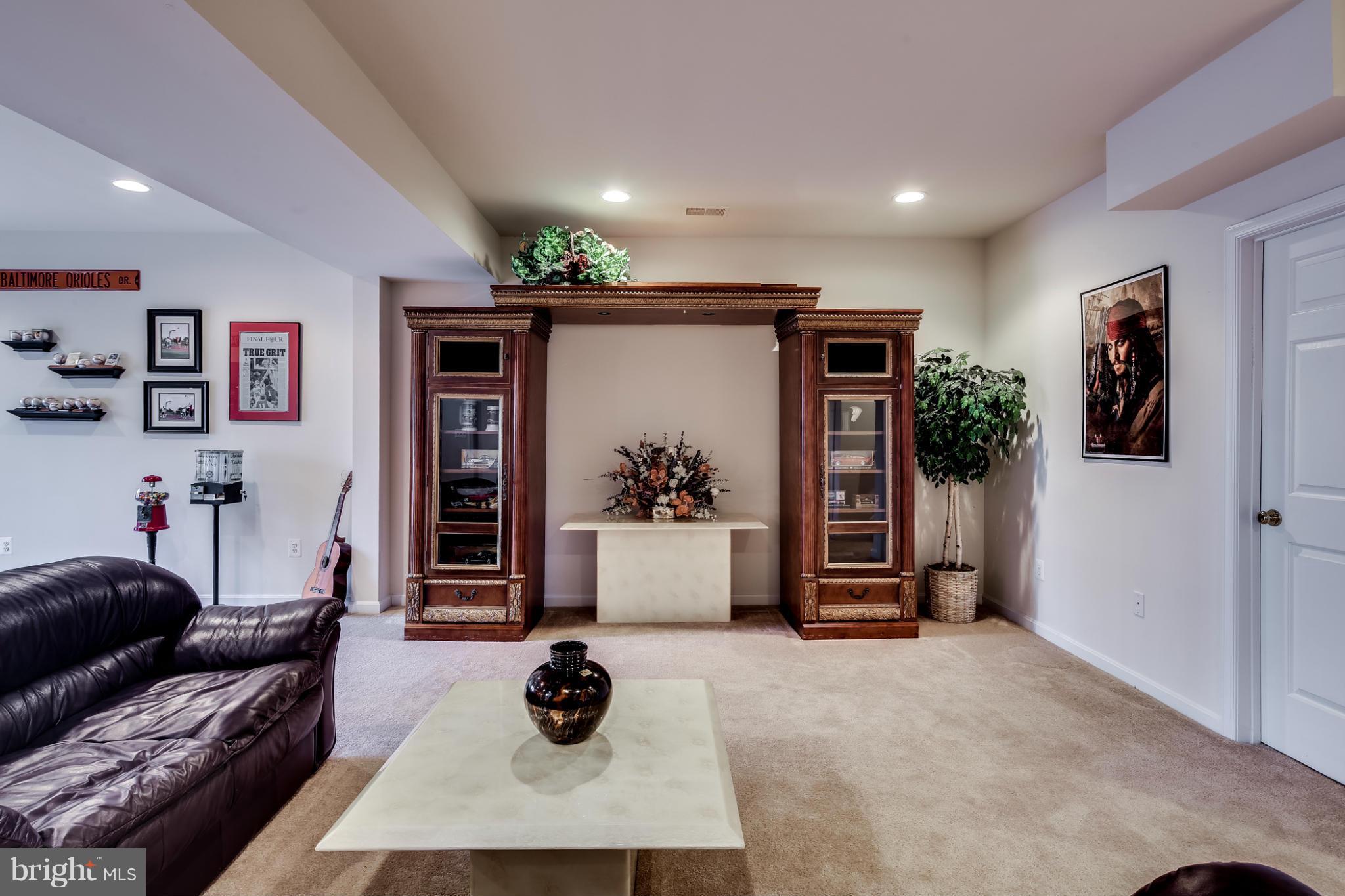 1609 Rising Ridge Road Mount Airy, MD 21771 - Photo 25 of 30 Family Room