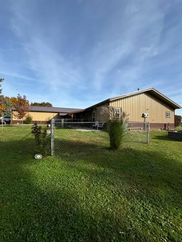 $329,900 | 8907 East County Road 400 North, Greensburg, IN 47240