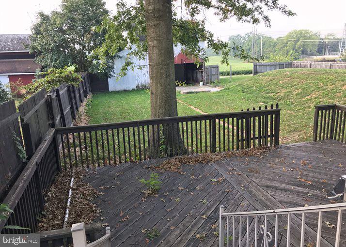 920 Stoverstown Road York, PA 17408 - Photo 22 of 26