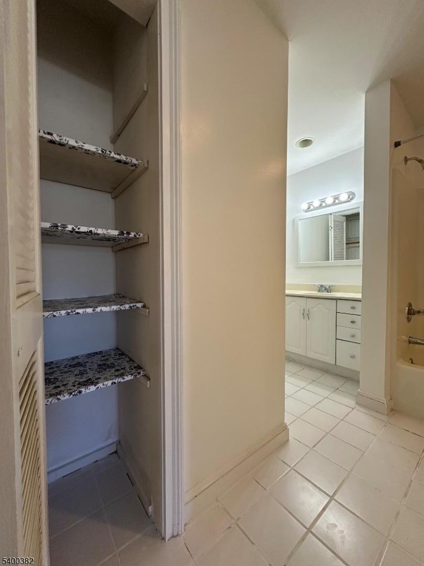 219 Madison Street, Unit 1 Boonton, NJ 07005 - Photo 13 of 23