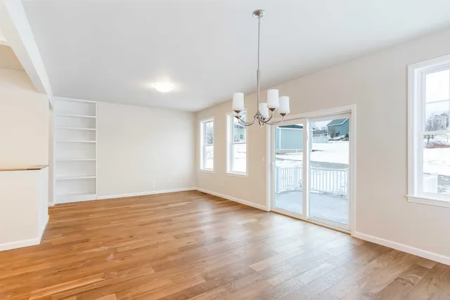 $577,450 | 7 Dogwood Circle, Unit 7 WELCHII, Milton, VT 05468