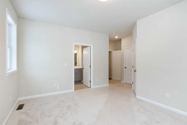 $577,450 | 7 Dogwood Circle, Unit 7 WELCHII, Milton, VT 05468