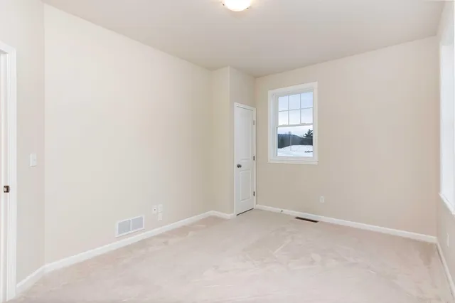 $577,450 | 7 Dogwood Circle, Unit 7 WELCHII, Milton, VT 05468