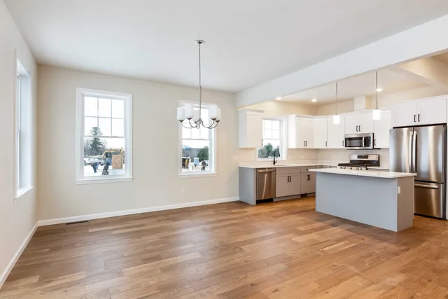 $577,450 | 7 Dogwood Circle, Unit 7 WELCHII, Milton, VT 05468