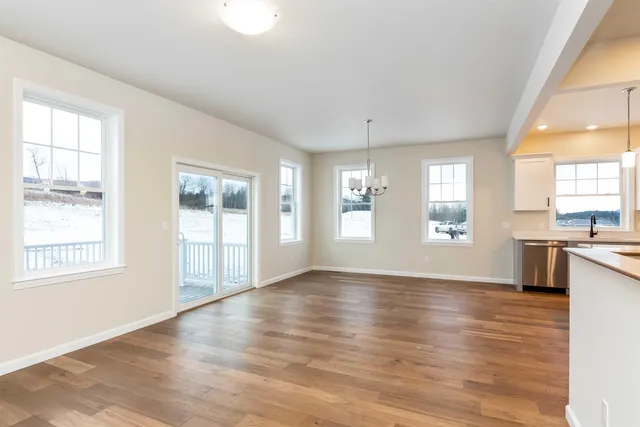 $577,450 | 7 Dogwood Circle, Unit 7 WELCHII, Milton, VT 05468