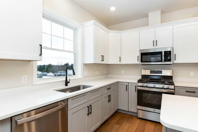 $577,450 | 7 Dogwood Circle, Unit 7 WELCHII, Milton, VT 05468