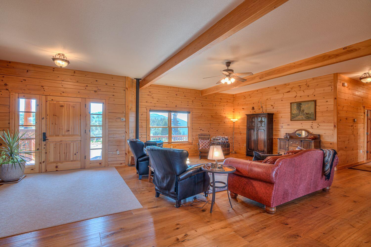 10000 Southwest Lyons Drive Culver, OR 97734 - Photo 20 of 90 a living room with furniture and wooden floor
