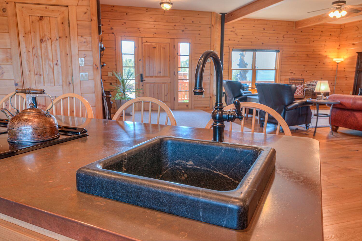 10000 Southwest Lyons Drive Culver, OR 97734 - Photo 24 of 90 Soapstone Island Sink