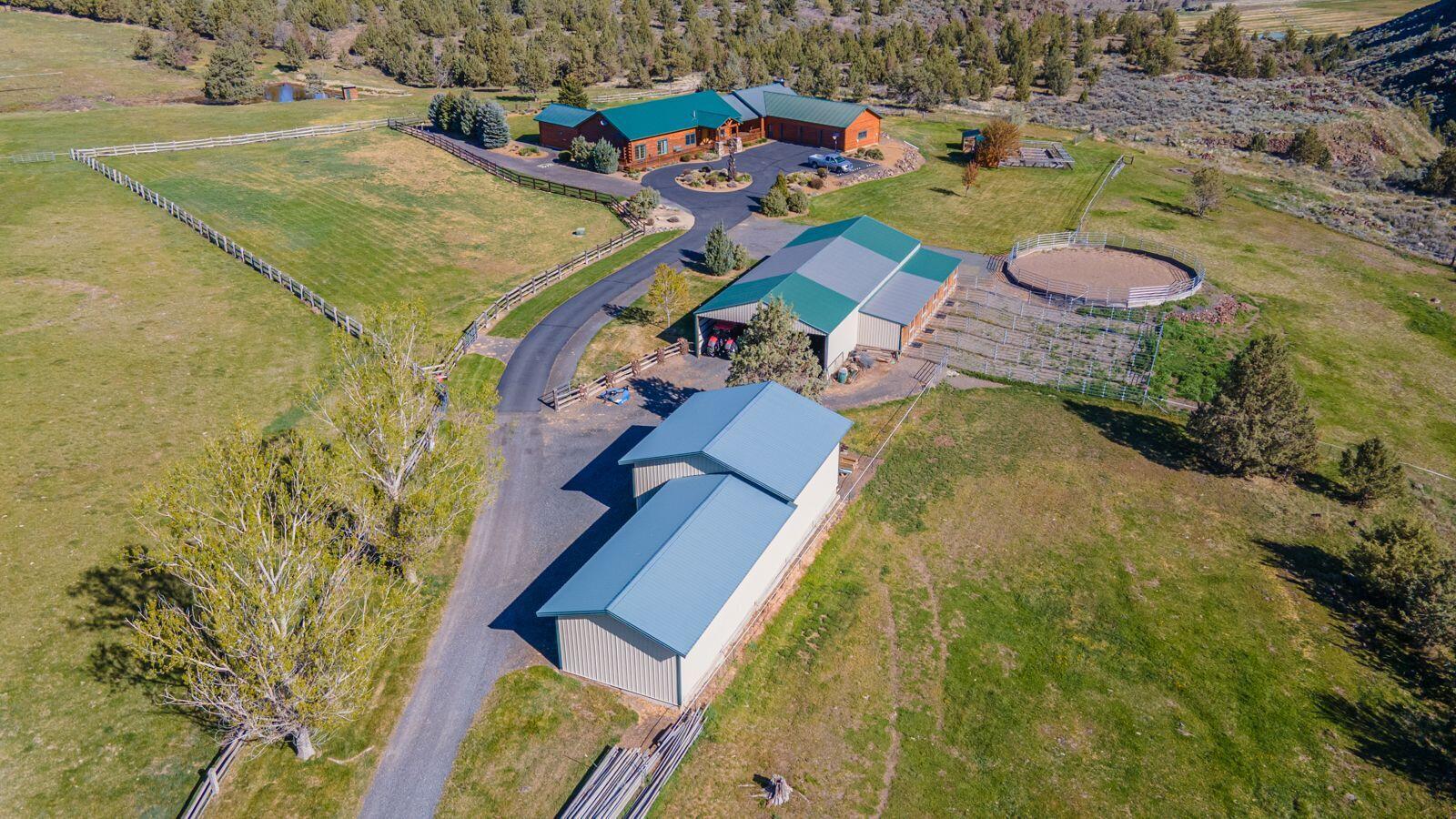 10000 Southwest Lyons Drive Culver, OR 97734 - Photo 4 of 90 Turnkey Equestrian Estate