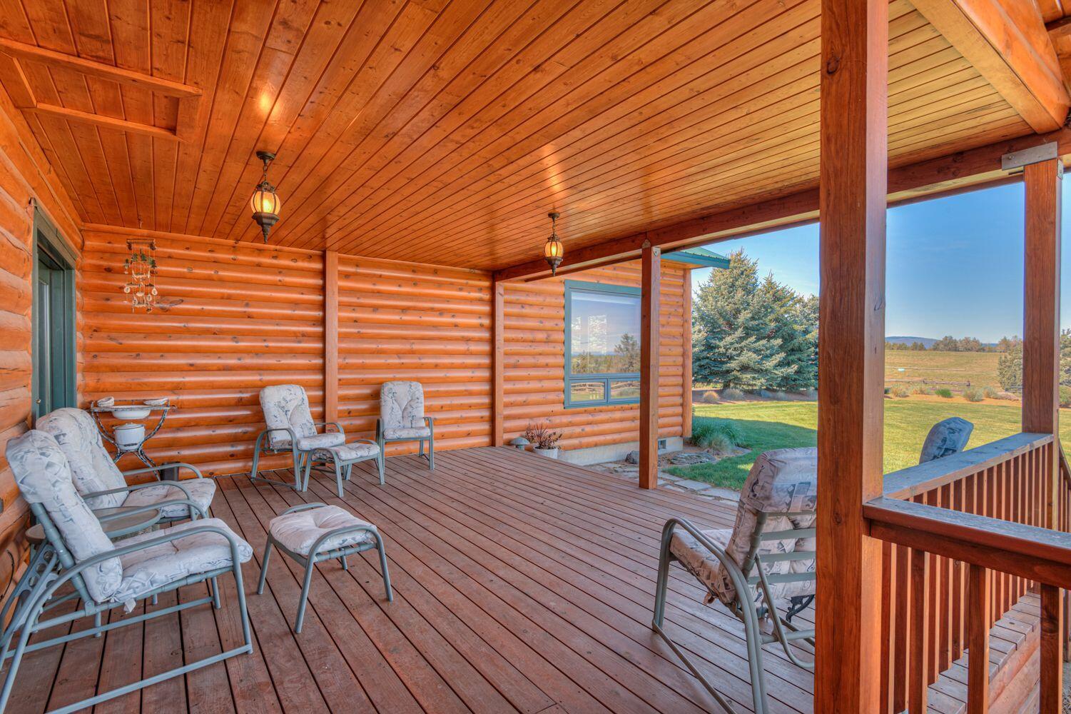 10000 Southwest Lyons Drive Culver, OR 97734 - Photo 51 of 90 a view of two chairs in the balcony