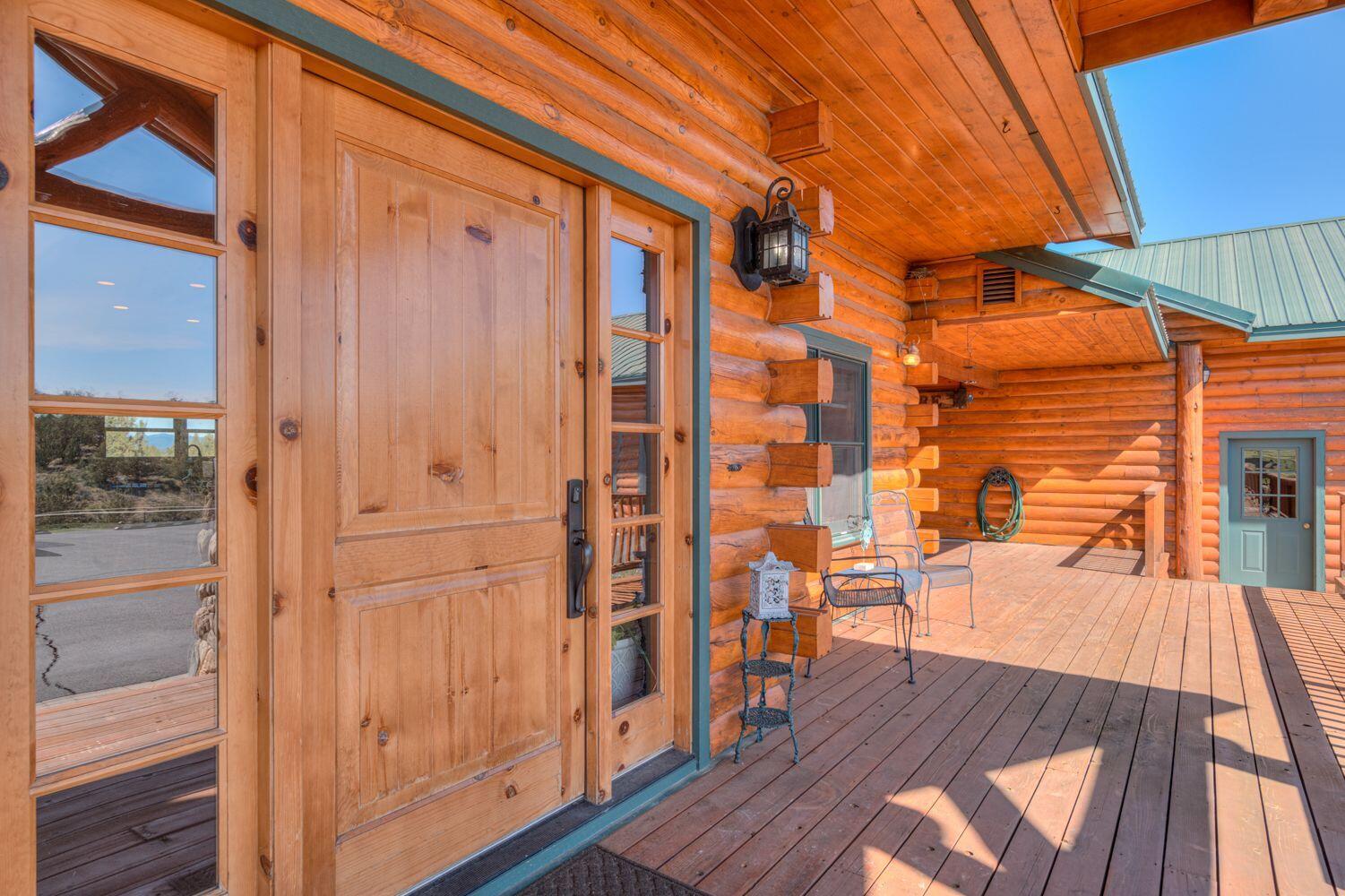 10000 Southwest Lyons Drive Culver, OR 97734 - Photo 58 of 90 Front Porch