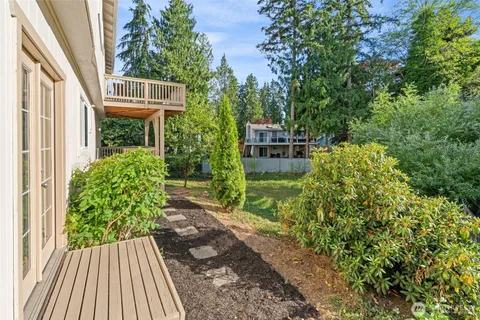 $799,950 | 16910 22nd Avenue Southeast, Bothell, WA 98012