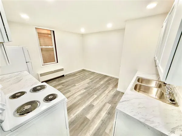 $775 | 28 Union Street, Unit 3, Uniontown, PA 15401