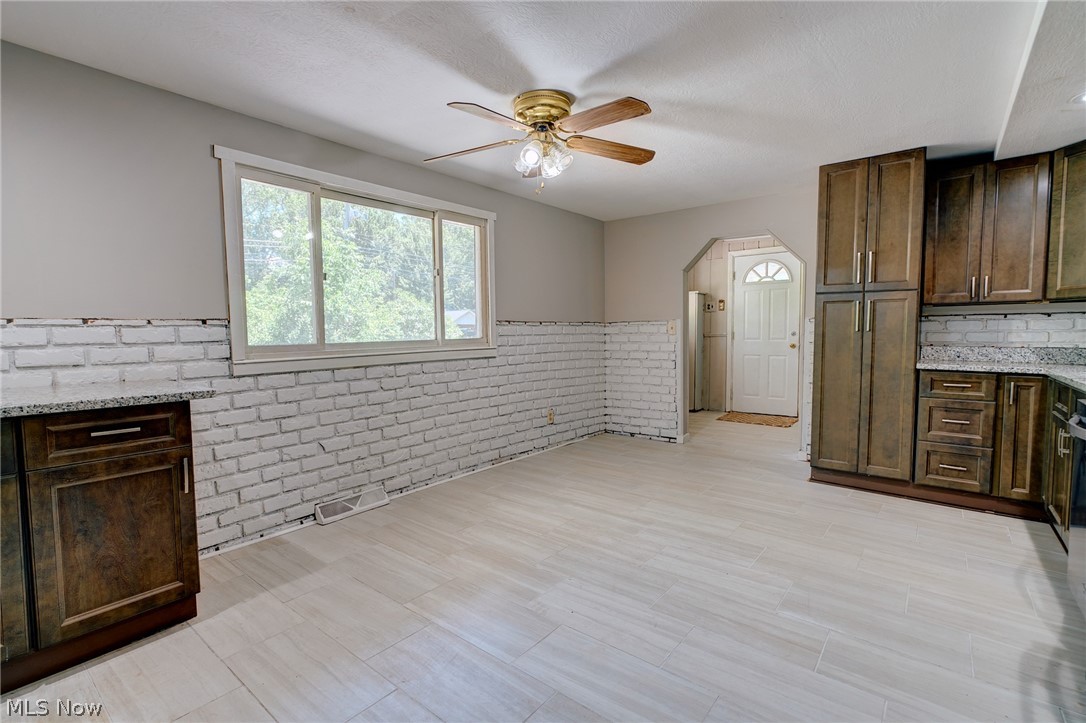 4942 Lear Nagle Road North Ridgeville, OH 44039 - Photo 14 of 37