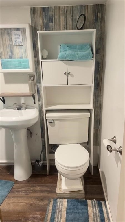 52 Orlando Street Springfield, MA 01108 - Photo 11 of 36