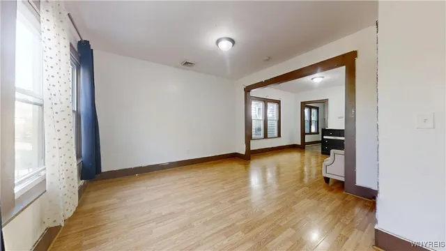 $1,130 | 173 Grote Street, Buffalo, NY 14207