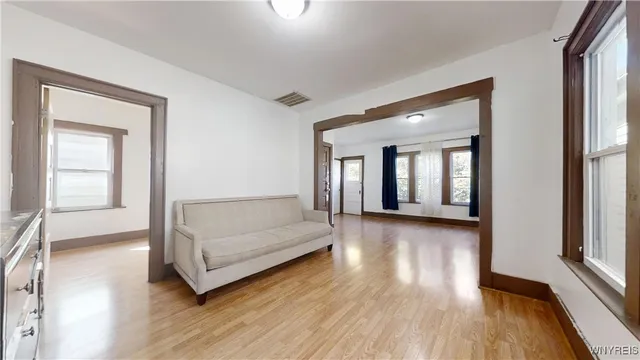 $1,130 | 173 Grote Street, Buffalo, NY 14207