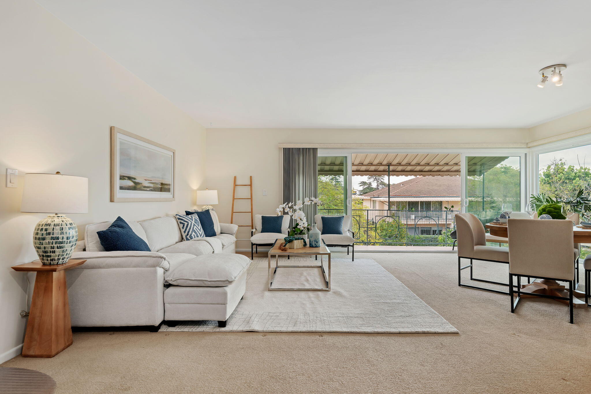 2030 State Street, Unit 6 Santa Barbara, CA 93105 - Photo 4 of 24 03-Living Room