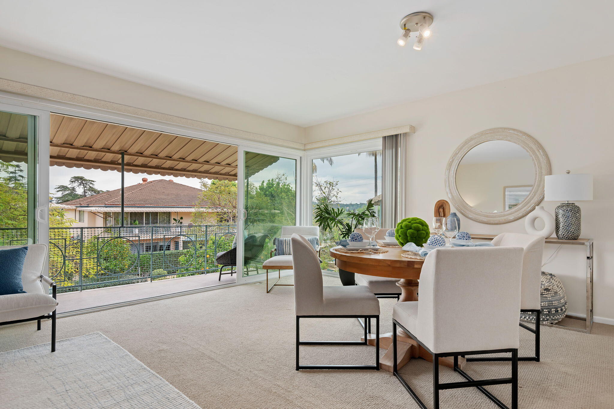2030 State Street, Unit 6 Santa Barbara, CA 93105 - Photo 6 of 24 05-Living Room