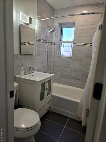 $199,500 | 70 Locust Avenue, Unit B505, New Rochelle, NY 10801