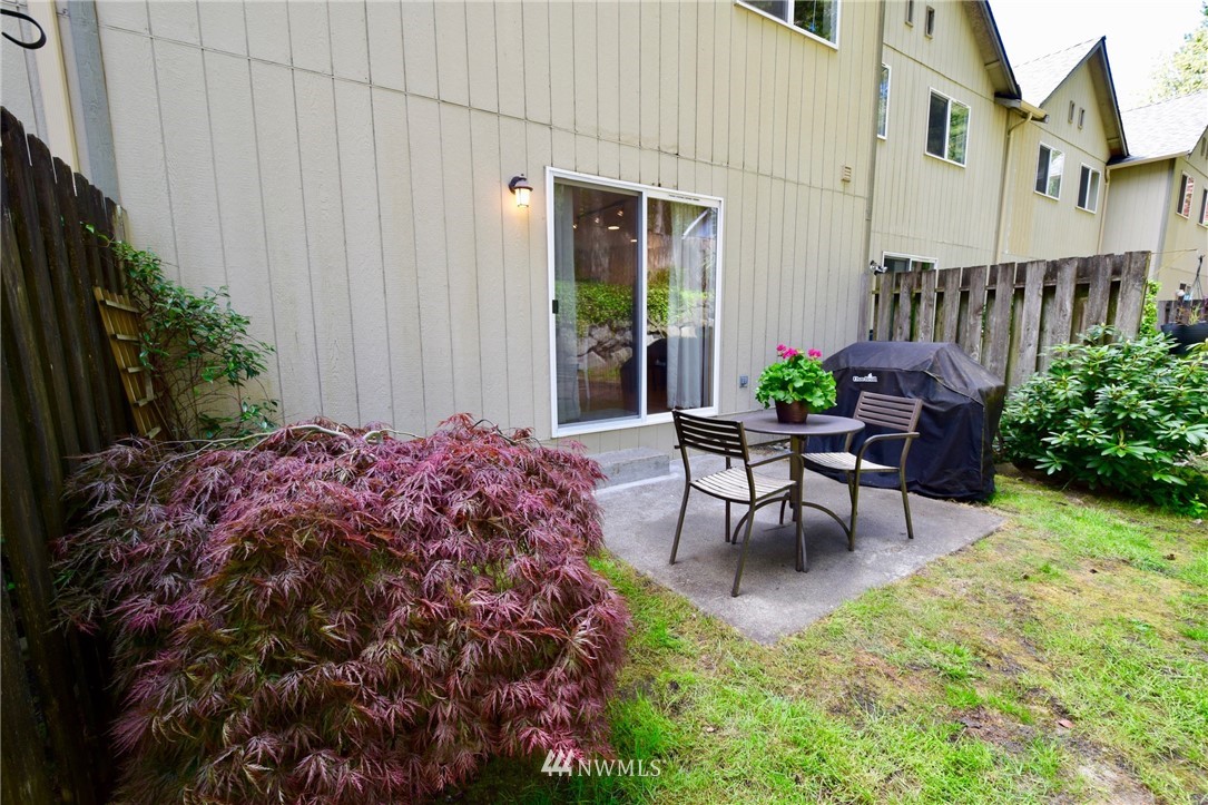 23317 Edmonds Way, Unit 5 Edmonds, WA 98026 - Photo 19 of 25 Gallery Image 19