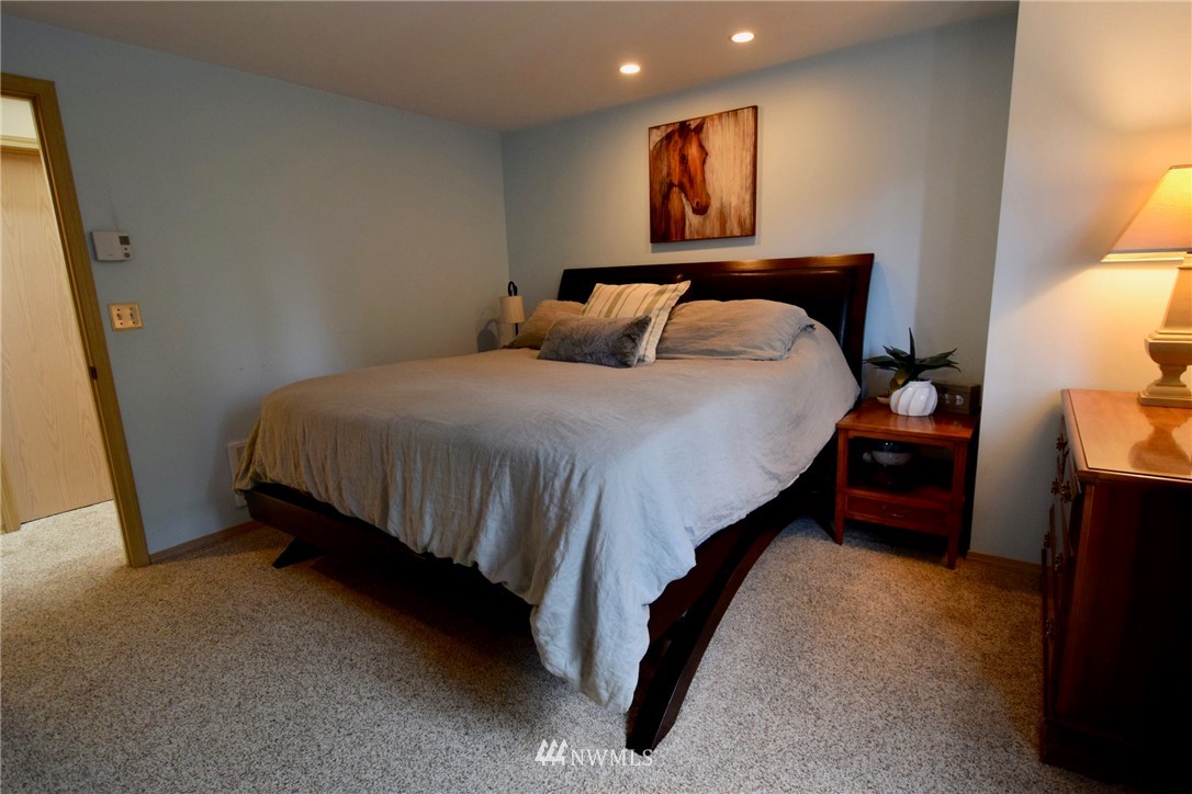23317 Edmonds Way, Unit 5 Edmonds, WA 98026 - Photo 10 of 25 Gallery Image 10