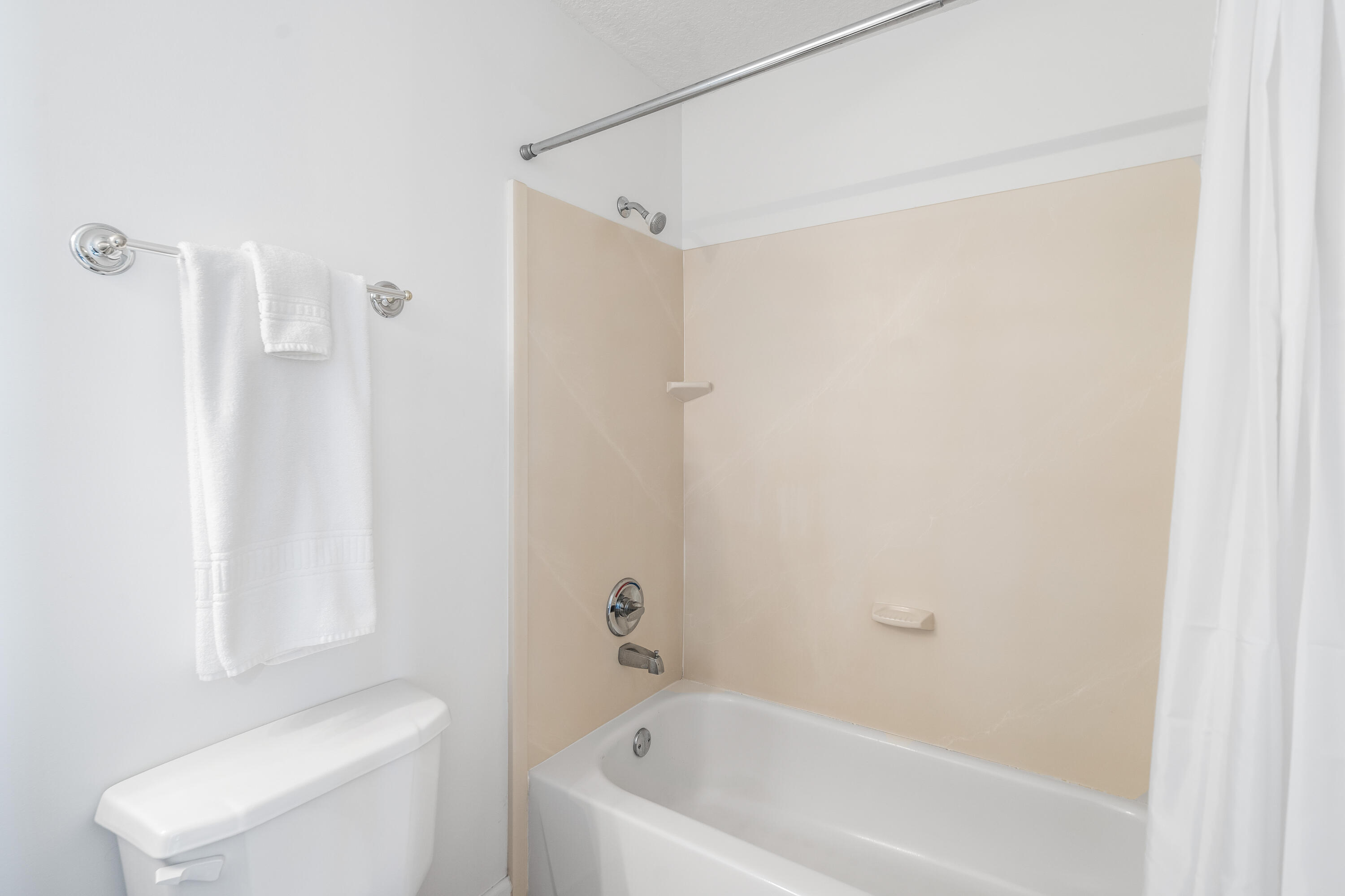 17545 Front Beach Road, Unit 804 Panama City Beach, FL 32413 - Photo 16 of 29 Emerald Isle 804-15