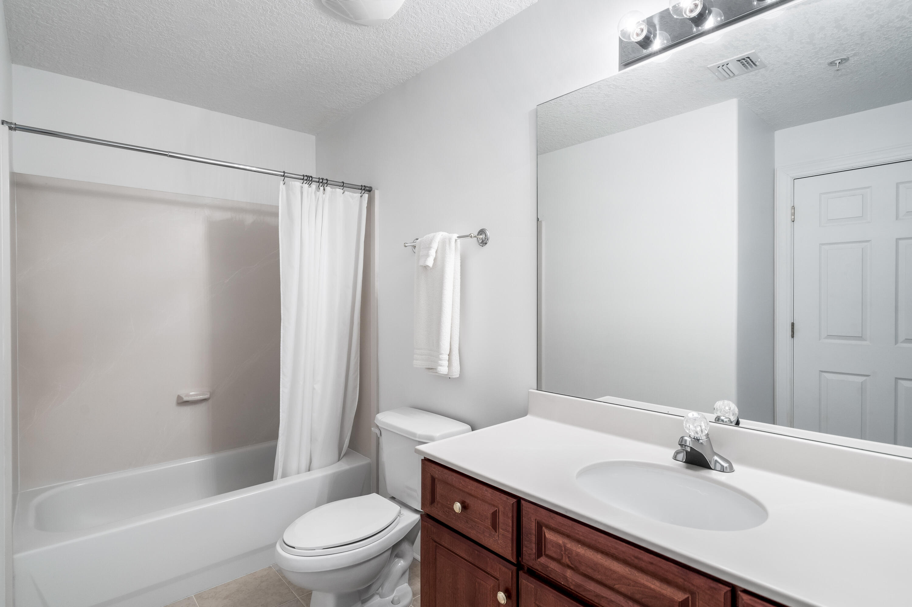 17545 Front Beach Road, Unit 804 Panama City Beach, FL 32413 - Photo 20 of 29 Emerald Isle 804-19