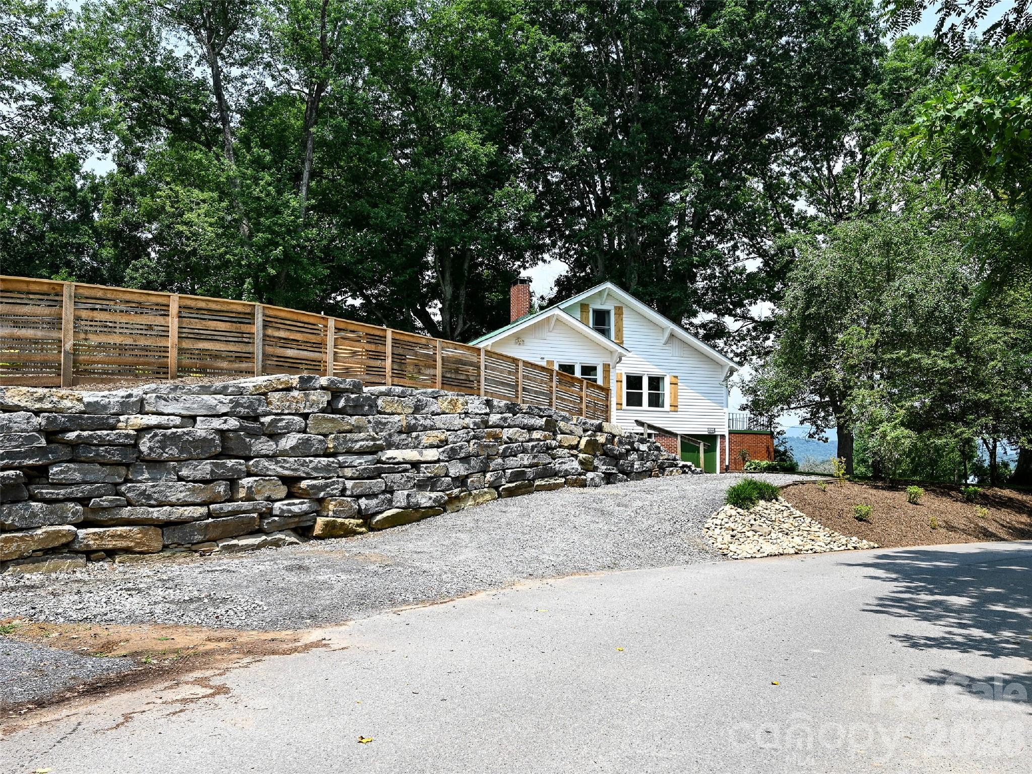 1110 Queentown Road Canton, NC 28716 - Photo 46 of 47 Gallery Image 46