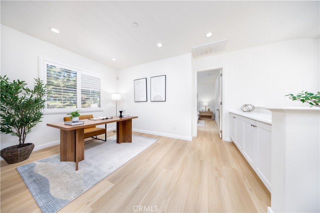 154 Firefly Irvine, CA 92618 - Photo 12 of 34 a living room with furniture and a table
