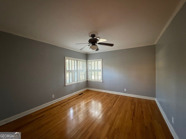 1221 Ridge Avenue North Tifton, GA 31794 - Photo 18 of 29 a view of empty room with wooden floor and fan