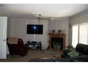 10237 Green Hollow Road, Unit 1 Wise, VA 24293 - Photo 5 of 18 Family Room