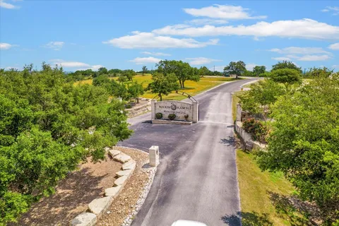 $79,700 | 121 South Jesse Stiff, Blanco, TX 78606