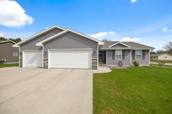 $435,000 | 8 West Gailen Lane, Milton, WI 53563