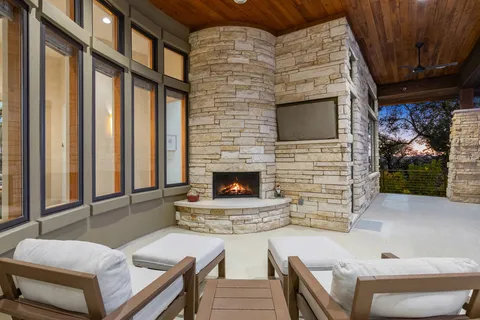 $3,368,060 | 17800 Flagler Drive, Austin, TX 78738